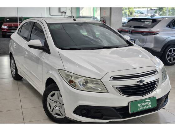 CHEVROLET ONIX 1.0 MPFI LT 8V FLEX 4P MANUAL CHEVROLET ONIX 1.0 MPFI LT 8V FLEX 4P MANUAL